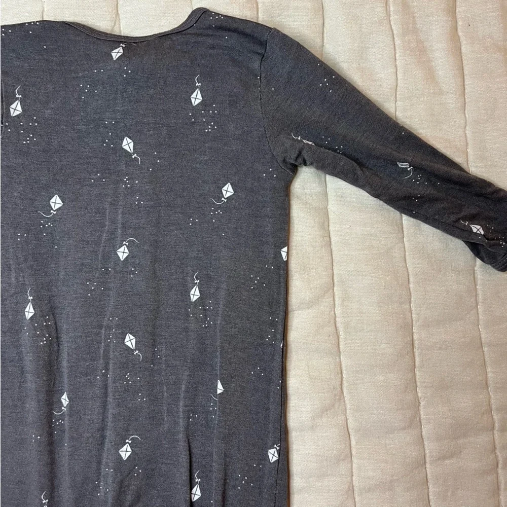 Modern Moments by Gerber Super Soft Gray Kite Print Footie Size 6-9 Months